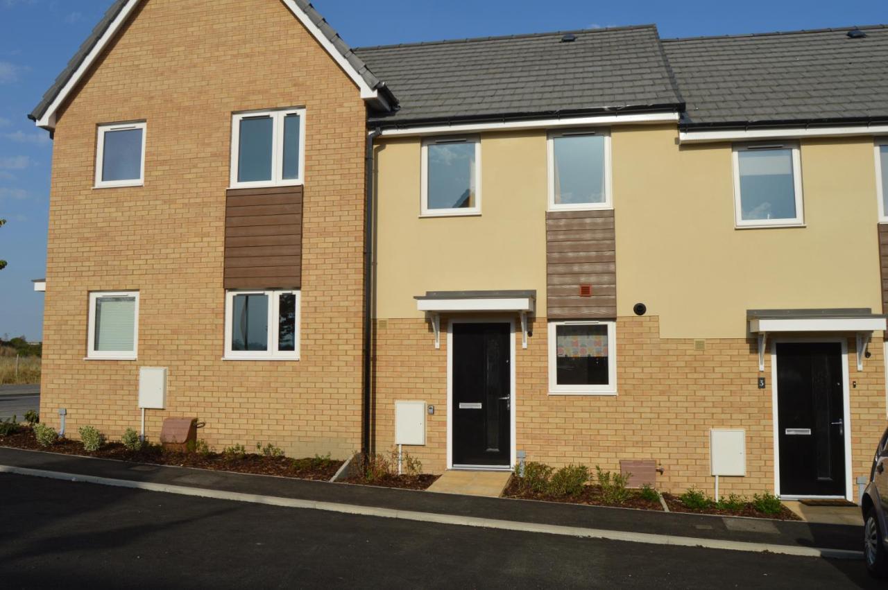 Fantastic Hampton Centre Stay Peterborough Exterior foto